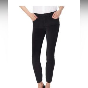 NYDJ Ami stretch velvet skinny jeans NWT!